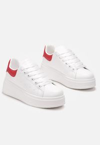 Renee - Biało-Czerwone Sneakersy przed Kostkę na Grubej Podeszwie Arionn. Wysokość cholewki: przed kostkę. Kolor: biały. Materiał: jeans #5