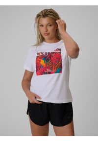 4f - 4F T-shirt regular z nadrukiem damski - biały M. Okazja: na co dzień, na plażę. Kolor: biały. Materiał: bawełna, dzianina. Wzór: nadruk. Sezon: lato. Styl: wakacyjny, casual, klasyczny, sportowy #1