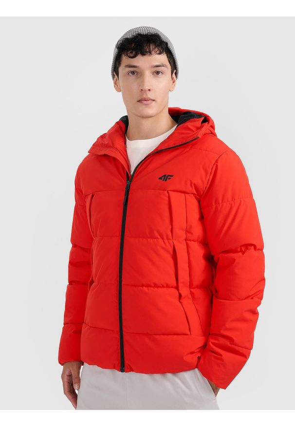 4f - 4F Kurtka puchowa z wypełnieniem syntetycznym męska - czerwona L. Okazja: na co dzień. Typ kołnierza: kaptur. Kolor: czerwony. Materiał: puch, syntetyk. Wzór: gładki. Styl: casual