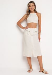 Born2be - Jasnobeżowa Trapezowa Spódnica z Rozcięciem i Kieszeniami Nestala. Okazja: na co dzień. Kolor: beżowy. Materiał: jedwab. Styl: casual, elegancki #3