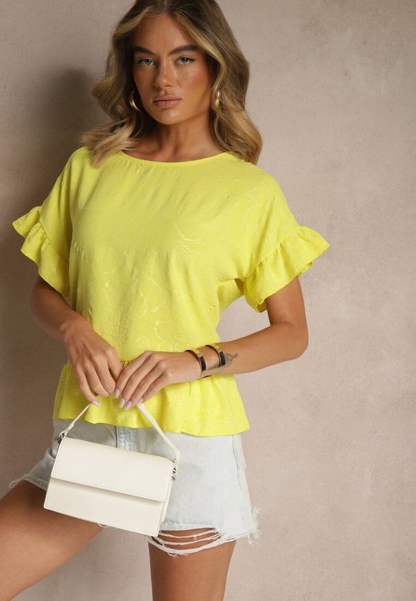 Renee - Żółta Bluzka Oversize Ozdobiona Falbanami Liriele. Okazja: na co dzień. Kolor: żółty. Materiał: jeans. Wzór: aplikacja. Styl: casual