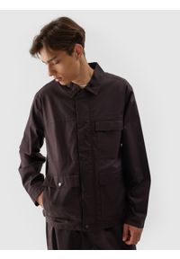 4f - 4F Bluza casual zapinana bez kaptura męska - brązowa M. Okazja: na co dzień. Typ kołnierza: bez kaptura. Kolor: brązowy. Materiał: tkanina, bawełna, poliester, elastan. Styl: casual