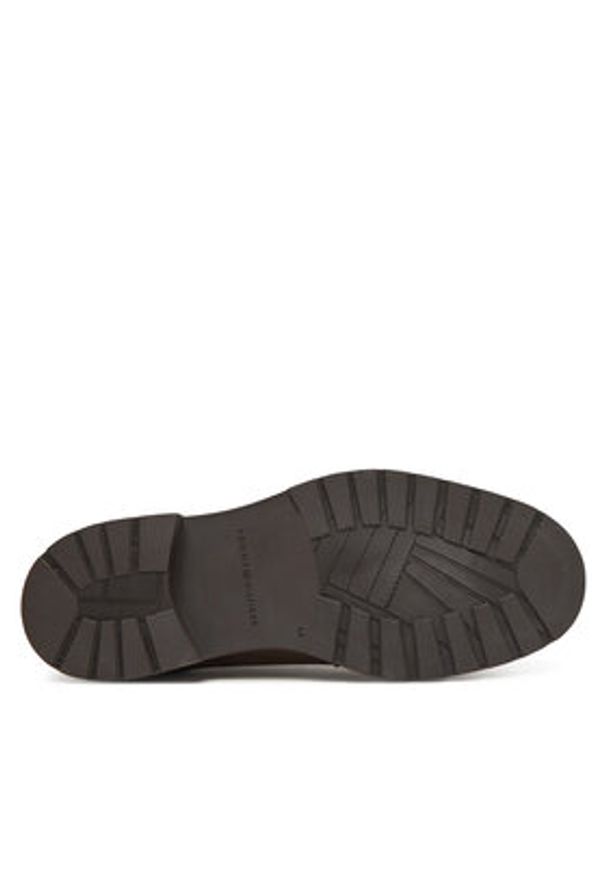 TOMMY HILFIGER - Tommy Hilfiger Półbuty Cleated Derby FM0FM05770 Brązowy. Kolor: brązowy. Materiał: zamsz, skóra