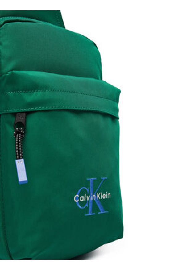 Calvin Klein Saszetka Bold Sling LV04D3300G Zielony. Kolor: zielony. Materiał: materiał