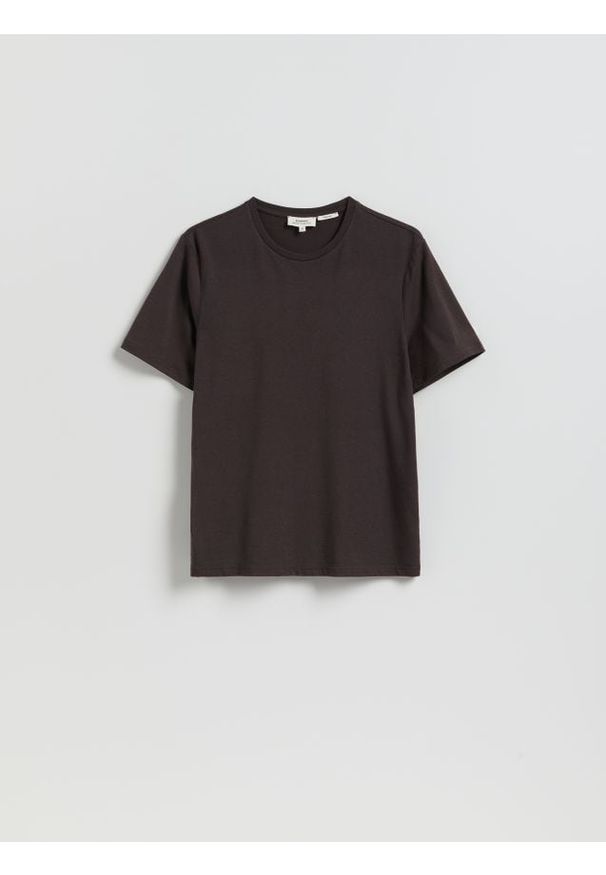 Reserved - T-shirt regular z włóknem bambusowym - ciemnobrązowy. Kolor: brązowy. Materiał: włókno