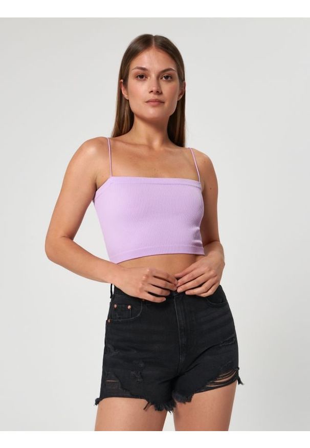 Sinsay - Szorty jeansowe high waist - czarny. Stan: podwyższony. Kolor: czarny. Materiał: jeans