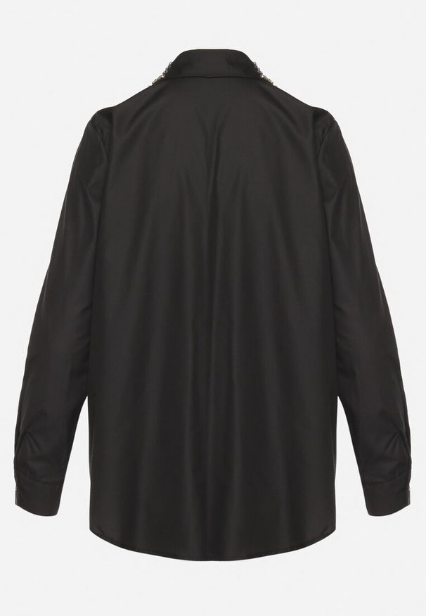 Born2be - Czarna Koszula o Klasycznym Kroju Ozdobiona Cyrkoniami Eiremsa. Kolor: czarny. Wzór: aplikacja. Styl: klasyczny