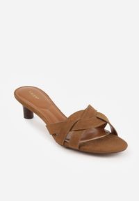 Born2be - Ciemnobeżowe Klapki VICES na Kaczuszkowym Obcasie z Przeplatanymi Paskami Merose. Okazja: na co dzień. Kolor: beżowy. Materiał: jeans. Wzór: paski. Obcas: na obcasie. Styl: casual, elegancki. Wysokość obcasa: średni #2