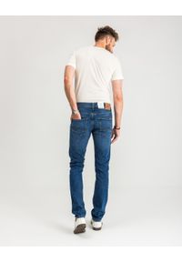 Mustang - MUSTANG VEGAS SLIM MĘSKIE SPODNIE JEANSOWE JEANSY DŻINSY DENIM BLUE 1015043 5000 702. Okazja: na co dzień. Styl: casual, elegancki, klasyczny #4