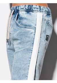 Ombre Clothing - Krótkie spodenki męskie jeansowe W221 - jasny jeans - XXL. Okazja: na co dzień. Materiał: jeans. Długość: krótkie. Wzór: kolorowy. Sezon: lato. Styl: casual, klasyczny