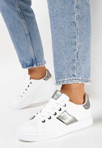 Born2be - Biało-Srebrne Sneakersy Frutesa. Okazja: na co dzień. Wysokość cholewki: przed kostkę. Nosek buta: okrągły. Kolor: biały. Materiał: jeans, materiał. Szerokość cholewki: normalna. Wzór: aplikacja #3