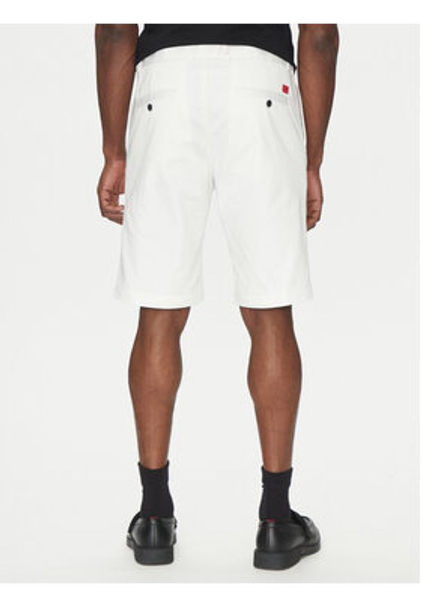 Hugo - HUGO Szorty materiałowe Darik 50505857 Biały Regular Fit. Kolor: biały. Materiał: syntetyk, bawełna