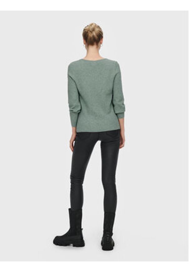 only - ONLY Sweter Atia 15230147 Zielony Regular Fit. Kolor: zielony. Materiał: wiskoza