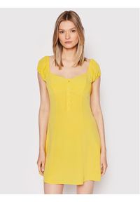 Calvin Klein Jeans Sukienka codzienna J20J218848 Żółty Regular Fit. Okazja: na co dzień. Kolor: żółty. Materiał: syntetyk. Typ sukienki: proste. Styl: casual #1