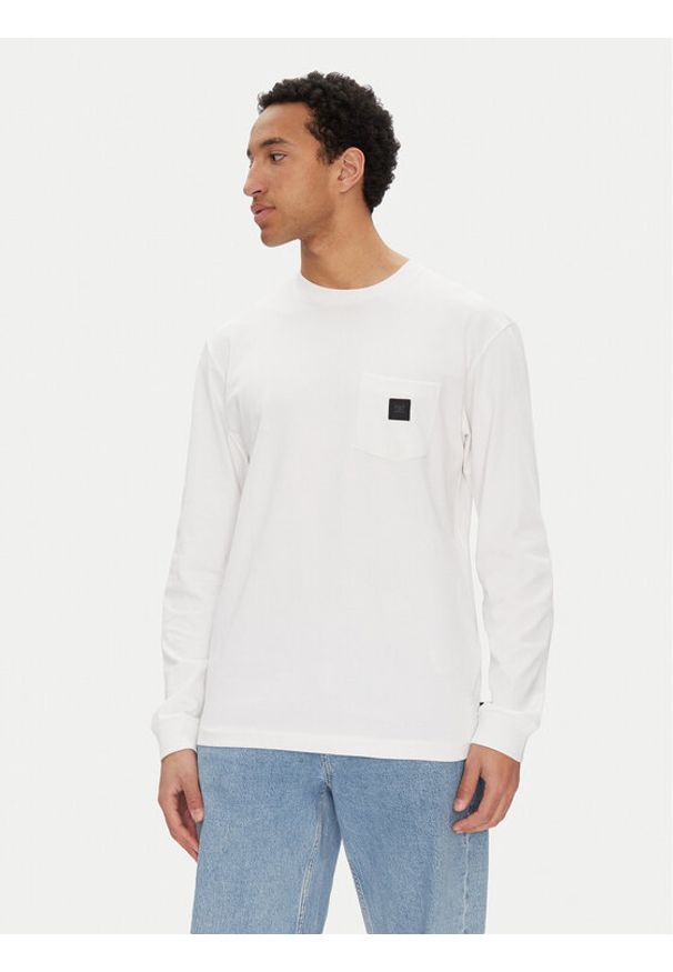 DC Shoes Bluza ADYKT03247 Biały Standard Fit. Kolor: biały. Materiał: bawełna