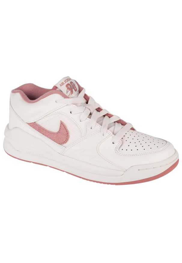 Buty do koszykówki damskie, Nike Wmns Air Jordan Stadium 90. Kolor: biały. Materiał: skóra, materiał, guma, syntetyk. Model: Nike Air Jordan. Sport: koszykówka