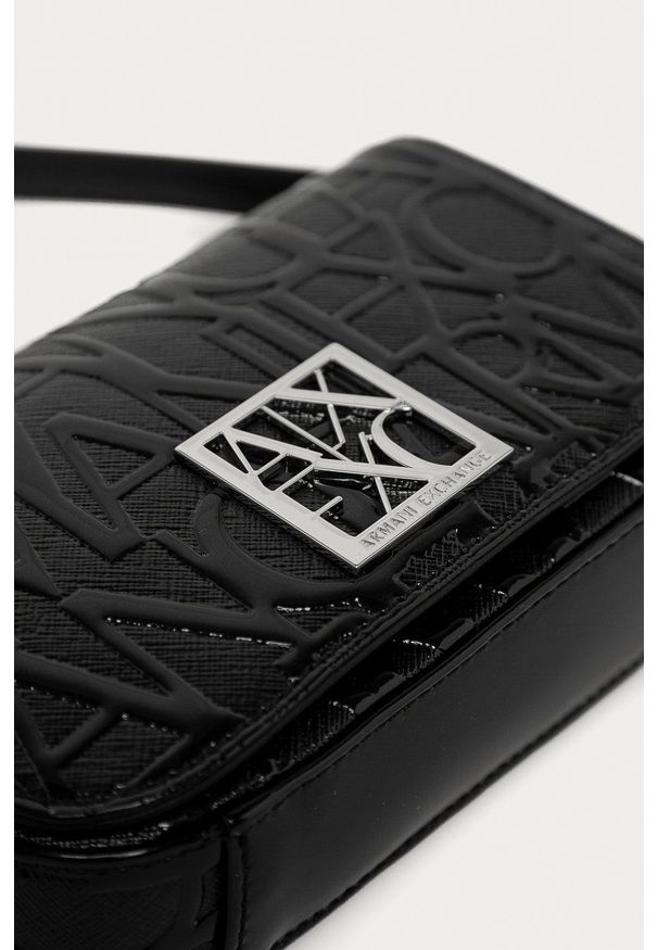 Armani Exchange - Torebka. Kolor: czarny. Rodzaj torebki: na ramię