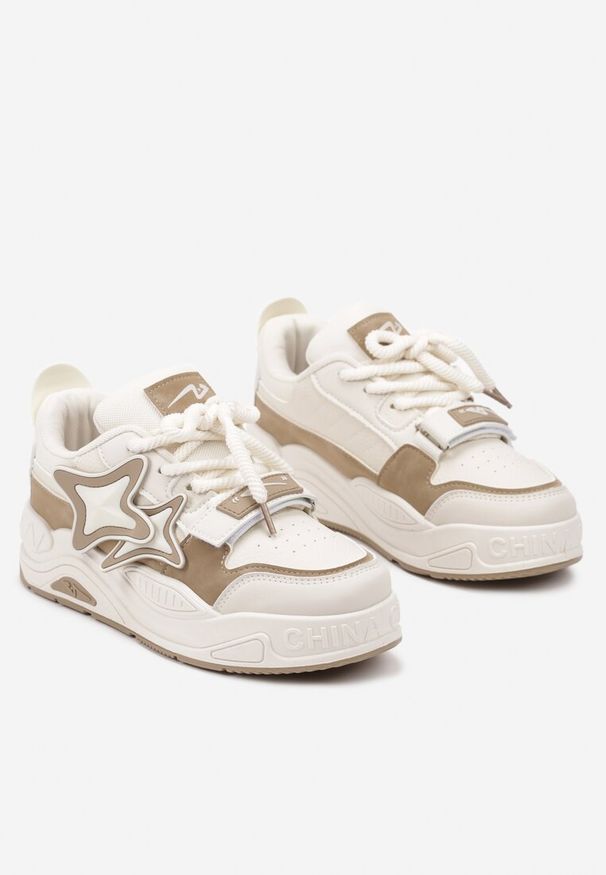 Renee - Ciemnobeżowe Sneakersy na Platformie z Grubymi Sznurowadłami i Zapięciem na Rzep Arlaia. Okazja: na co dzień. Nosek buta: okrągły. Zapięcie: rzepy. Kolor: beżowy. Materiał: materiał, jeans. Obcas: na platformie. Wysokość obcasa: niski