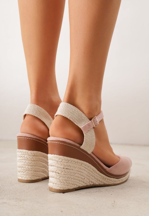 Born2be - Różowe Sandały VICES na Koturnie z Plecionki w Stylu Boho Corolea. Zapięcie: pasek. Kolor: różowy. Materiał: len. Obcas: na koturnie. Styl: boho. Wysokość obcasa: średni