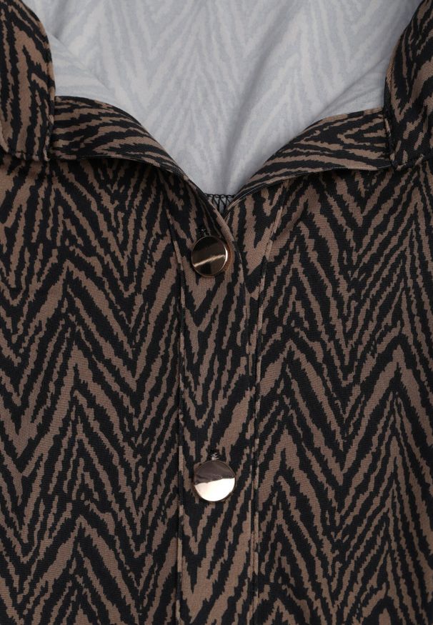 Born2be - Brązowa Rozkloszowana Sukienka Koszulowa z Wiązanym Paskiem Cheresin. Kolor: brązowy. Materiał: materiał. Typ sukienki: koszulowe. Długość: midi