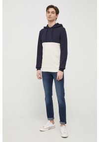 Tom Tailor Bluza męska kolor beżowy z kapturem gładka. Okazja: na co dzień. Typ kołnierza: kaptur. Kolor: beżowy. Materiał: bawełna, materiał, dzianina. Wzór: gładki. Styl: casual #3