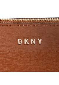 DKNY Torebka Bryant-Dome Cbody-Su R83E3655 Brązowy. Kolor: brązowy. Materiał: skórzane #5