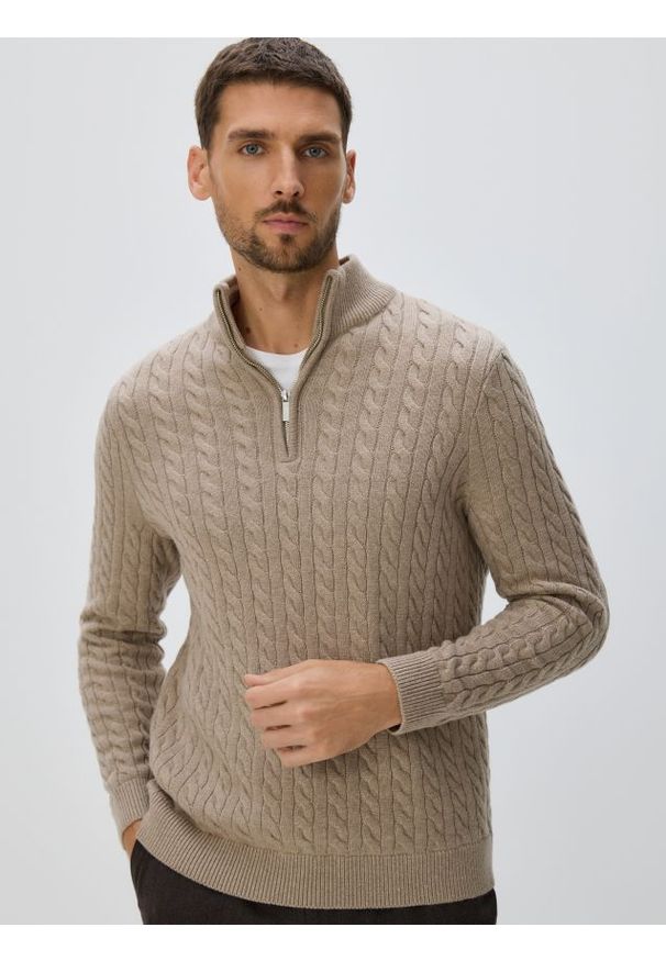 Reserved - Sweter z domieszką wełny - beżowy. Kolor: beżowy. Materiał: wełna