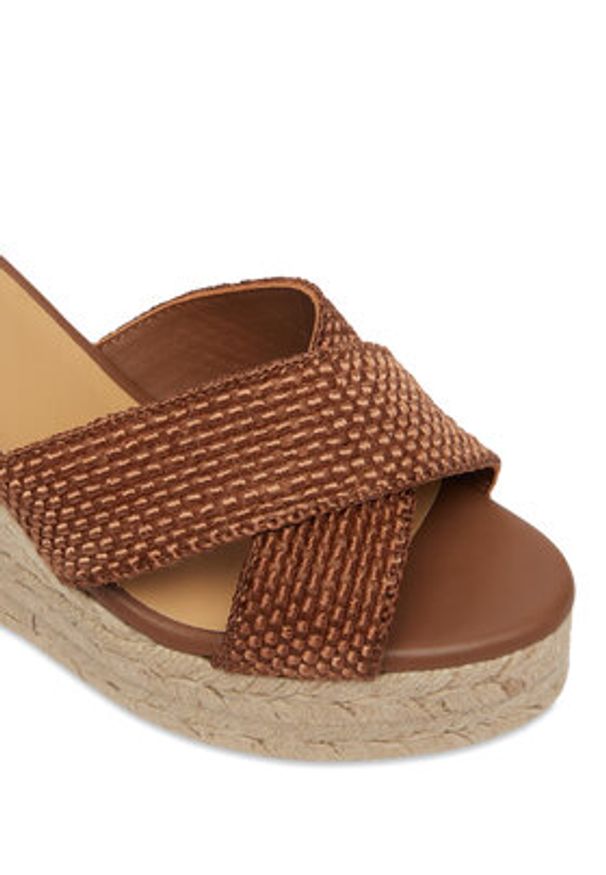 Castañer Espadryle Becca/8ED/298 Brązowy. Kolor: brązowy. Materiał: materiał