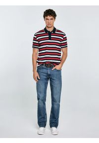 Big-Star - Koszulka męska polo w kolorowe paski Seulir 603. Okazja: na co dzień. Typ kołnierza: polo. Kolor: czerwony. Materiał: dzianina, żakard, jeans. Wzór: paski, kolorowy. Styl: klasyczny, street, elegancki, casual