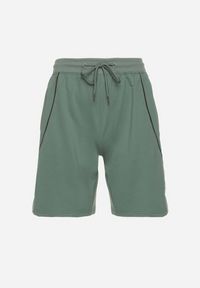 Born2be - Zielone Dresowe Szorty Bermudy z Ozdobnymi Przeszyciami Nitarria. Okazja: na co dzień. Kolor: zielony. Materiał: dresówka. Styl: sportowy, casual, elegancki, klasyczny