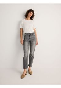 Reserved - Jeansy boyfriend slim - szary. Kolor: szary. Długość: długie