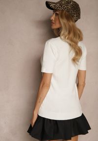 Renee - Biały Sweter Ozdobiony Ściągaczami Sanallia. Okazja: na co dzień. Kolor: biały. Materiał: jeans. Wzór: aplikacja. Styl: klasyczny, elegancki, casual