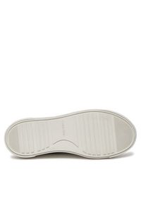 Calvin Klein Sneakersy HW0HW02203 Czarny. Kolor: czarny. Materiał: zamsz, skóra
