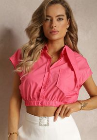 Renee - Różowa Krótka Koszula z Poduszkami na Ramionach i Ozdobnym Kołnierzykiem Alcitia. Kolor: różowy. Długość: krótkie