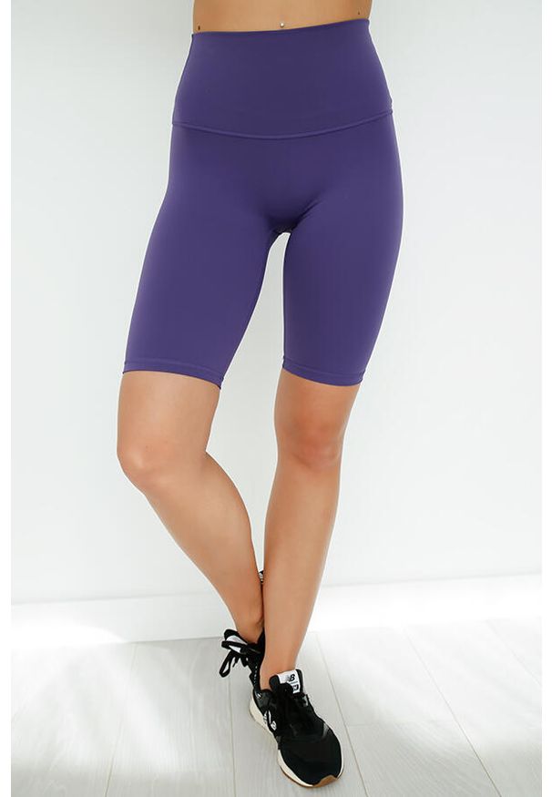 2SkIN - Legginsy krótkie damskie Icony fioletowe 2skin. Kolor: fioletowy. Długość: krótkie. Sport: fitness