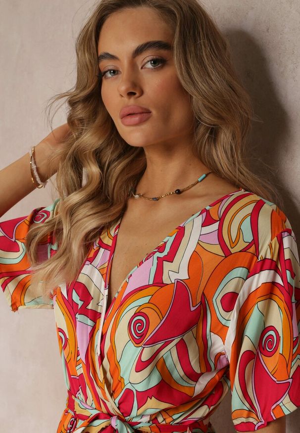 Renee - Pomarańczowa Wzorzysta Sukienka Midi z Gumką w Talii z Wiskozy Angelett. Okazja: na co dzień. Kolor: pomarańczowy. Materiał: wiskoza. Typ sukienki: kopertowe. Styl: casual. Długość: midi