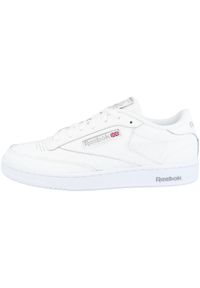 Buty do chodzenia męskie Reebok Club C 85. Zapięcie: sznurówki. Kolor: wielokolorowy, szary, biały. Materiał: materiał, skóra. Szerokość cholewki: normalna. Model: Reebok Club. Sport: turystyka piesza