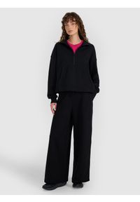 4f - 4F Bluza dresowa nierozpinana bez kaptura damska - czarna XS. Okazja: na co dzień. Typ kołnierza: bez kaptura. Kolor: czarny. Materiał: dresówka. Wzór: gładki, ze splotem. Styl: casual, klasyczny, sportowy #2