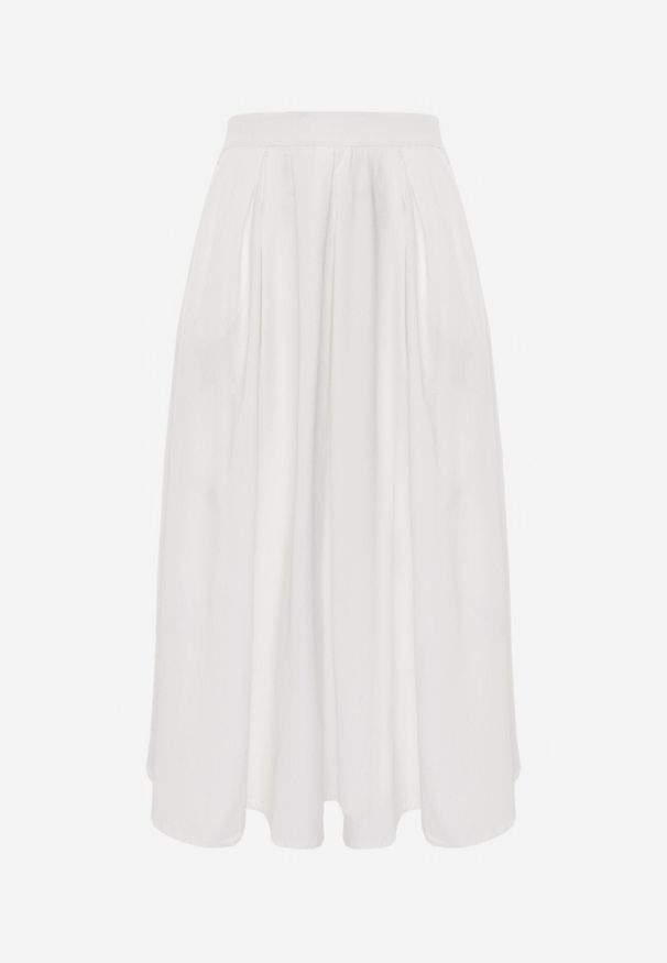 Born2be - Biała Rozkloszowana Spódnica z Wysokim Stanem Ismotis. Okazja: na co dzień. Stan: podwyższony. Kolekcja: plus size. Kolor: biały. Styl: casual