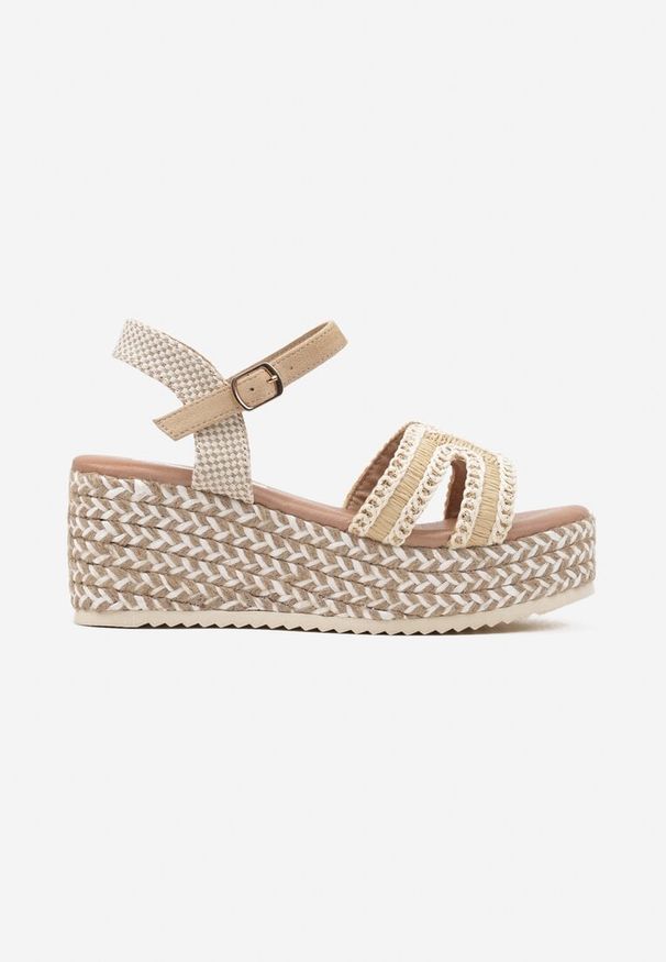 Renee - Beżowe Sandały w Stylu Boho na Plecionym Koturnie Galtia. Okazja: na plażę, na spacer. Zapięcie: sprzączka. Kolor: beżowy. Obcas: na koturnie. Styl: boho