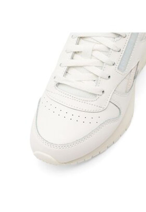 Reebok Sneakersy Classic Leather GX8690 Biały. Kolor: biały. Materiał: skóra. Model: Reebok Classic
