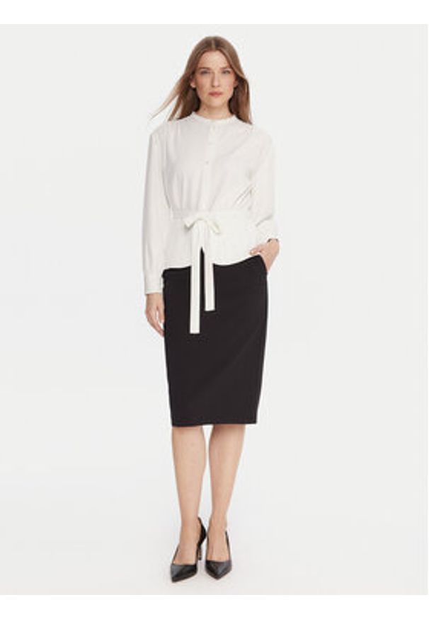 French Connection Koszula 72ZBU Biały Regular Fit. Kolor: biały. Materiał: syntetyk