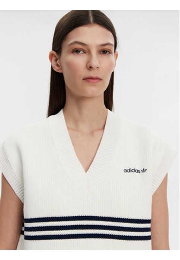 Adidas - adidas Sweter 3-Stripes JJ3486 Biały Loose Fit. Kolor: biały. Materiał: syntetyk