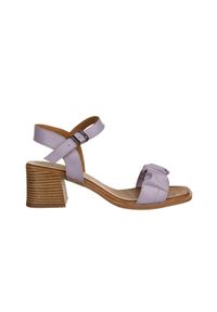 Sandały Bayla-161 191 830 32 Lilac 161727, Fioletowy, Skóra naturalna - 41. Zapięcie: pasek. Kolor: fioletowy. Materiał: skóra. Wzór: paski. Obcas: na obcasie. Wysokość obcasa: średni #1