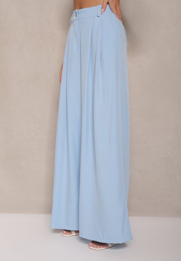 Renee - Niebieskie Spodnie Garniturowe o Szerokim Kroju High Waist Peavelle. Stan: podwyższony. Kolor: niebieski. Styl: klasyczny, elegancki