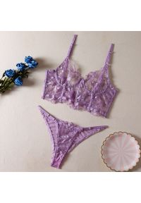 Intica - Komplet bielizny z gorsetowym topem i figami delikatny materiał Racheal. Kolor: fioletowy. Materiał: materiał #1