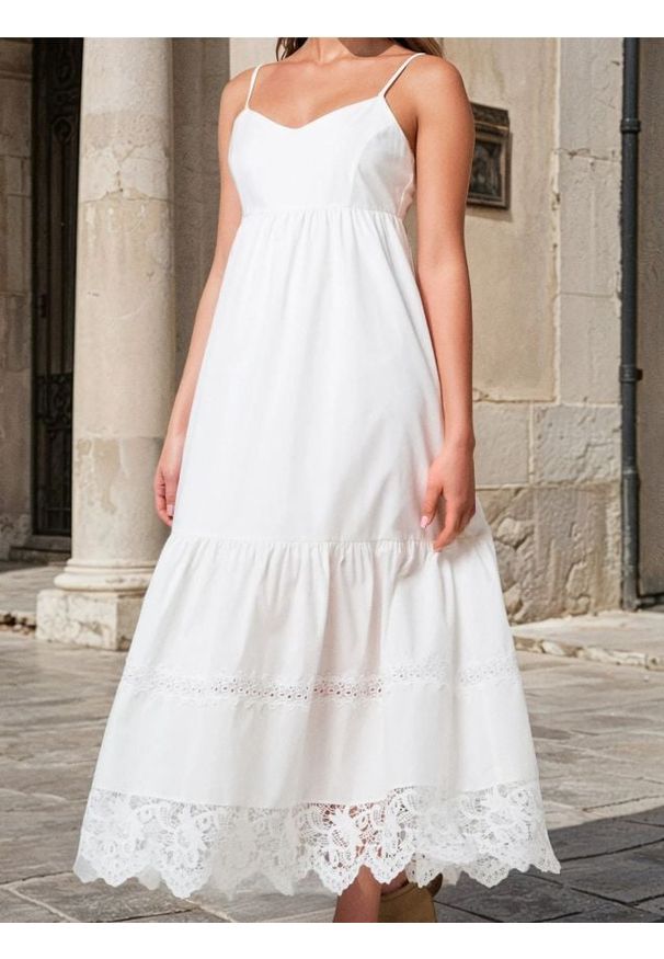 Sinsay - Sukienka midi z koronkowym wykończeniem - biały. Kolor: biały. Materiał: koronka. Długość: midi