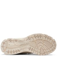 Buty unisex New Balance M1906RPA – beżowe. Kolor: beżowy. Materiał: skóra, syntetyk, materiał, guma. Szerokość cholewki: normalna. Sport: turystyka piesza #4