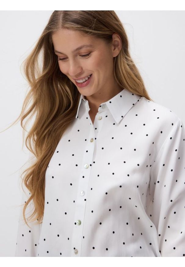 Reserved - Koszula z wiskozą - czarny. Kolor: czarny. Materiał: wiskoza