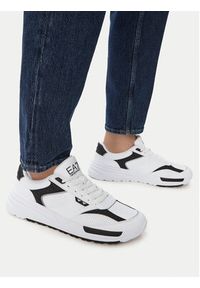 EA7 Emporio Armani Sneakersy X8X241 XK435 C695 Biały. Kolor: biały. Materiał: skóra #7